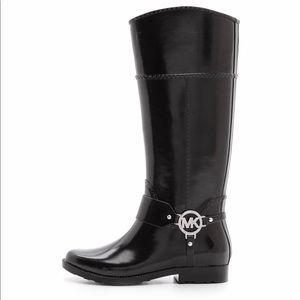 Rain boots